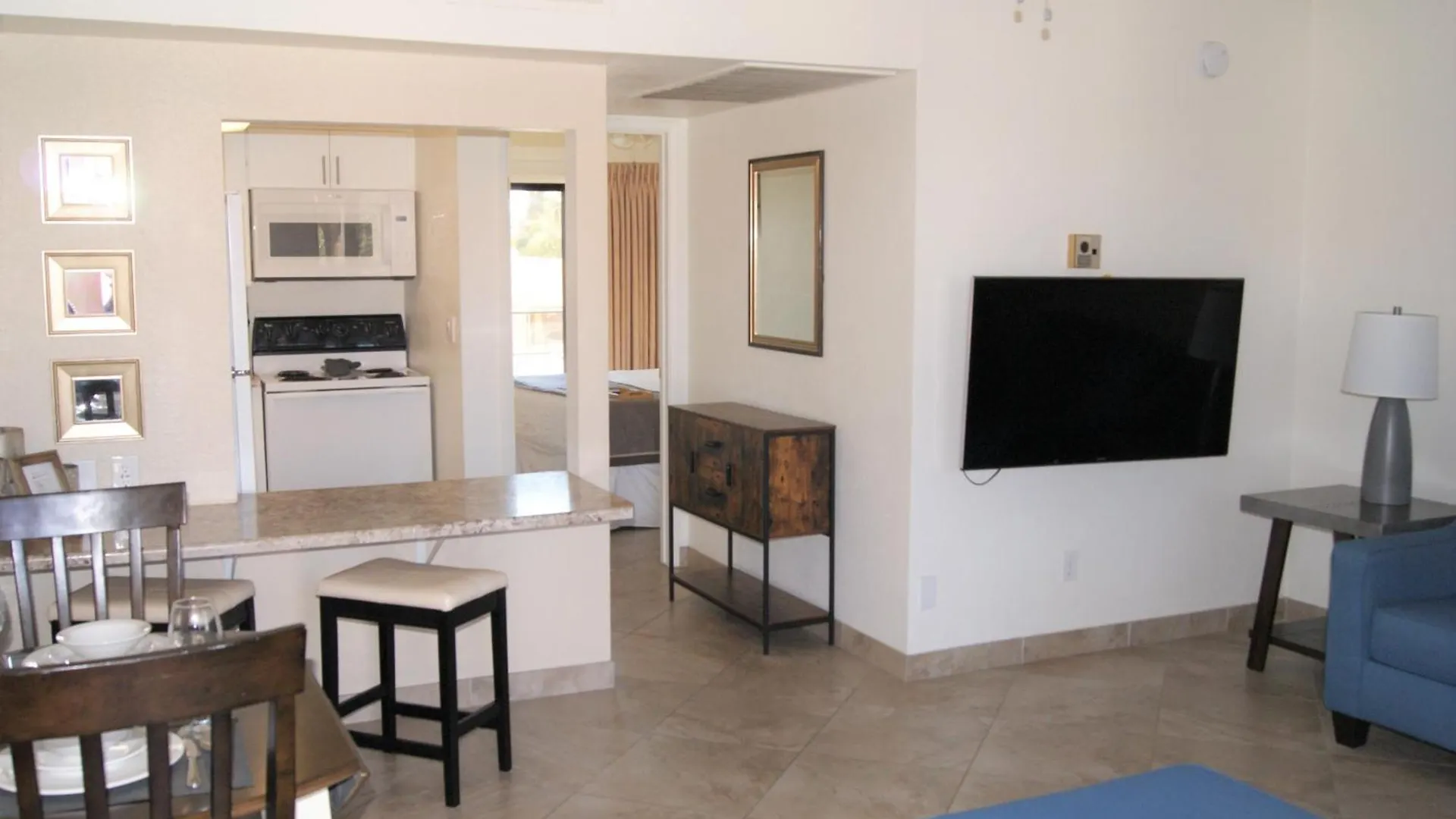 Appartement 211 Fully Furnished 1Br Suite-Outdoor Pool Scottsdale États-Unis